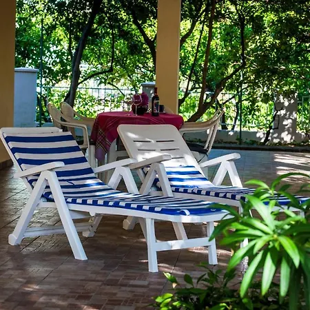 Holiday House Lido - Three Bedroom Holiday House With Terrace Appartement *